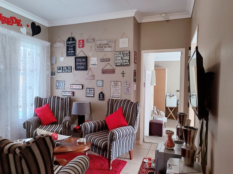 4 Bedroom Property for Sale in Wilkoppies North West